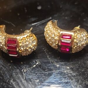 Vintage Gold Tone Crystal & Pink Baguette Peirced Earrings
